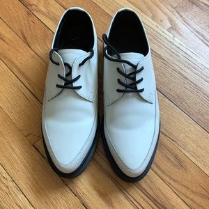 Smooth white Doc Marten oxford - new w/o box